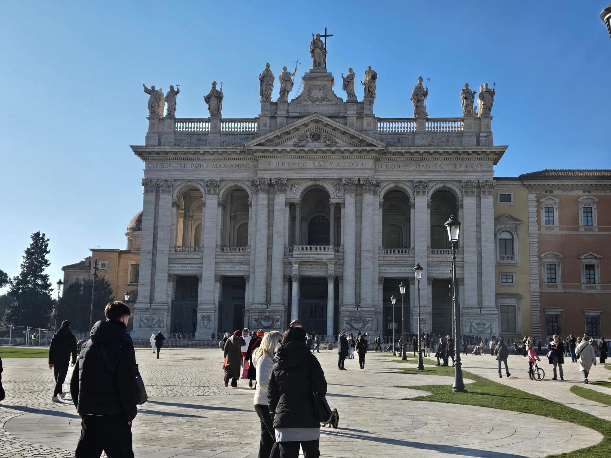 Casa Su Colosseo San Giovanni روما المظهر الخارجي الصورة